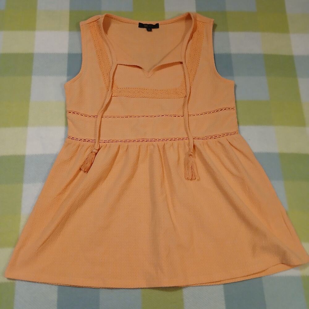 Frye Orange Peplum Lace Trim Sleeveless Top Size Small V-neck Tassel Tie